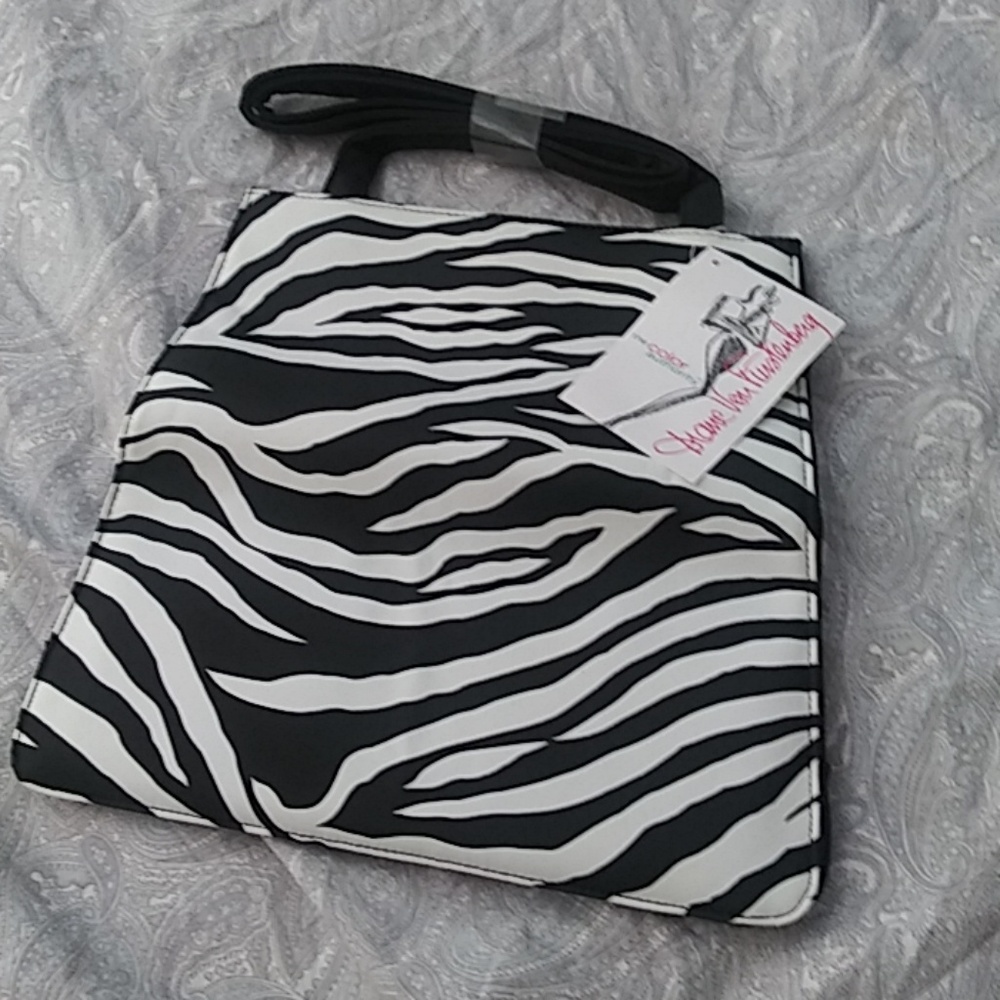 New Handbag with shoulder straps handbag